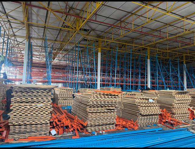 2,693M² WAREHOUSE TO LET IN HERMANSTAD